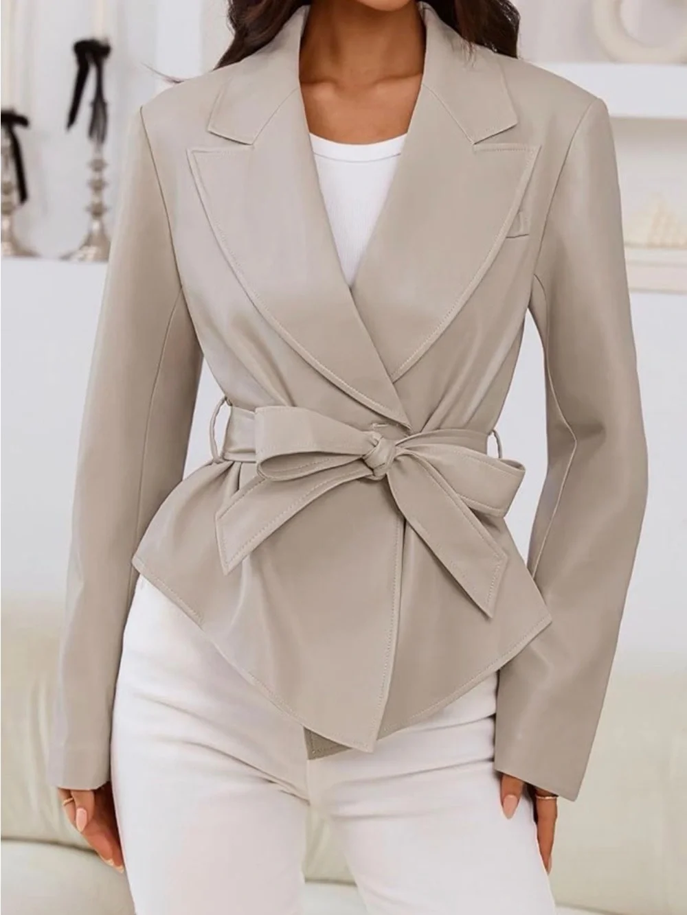 NEVER WORN - Women's Faux Leather Blazer Jacket - Contemporary Belted Coat - Picture 4 of 6